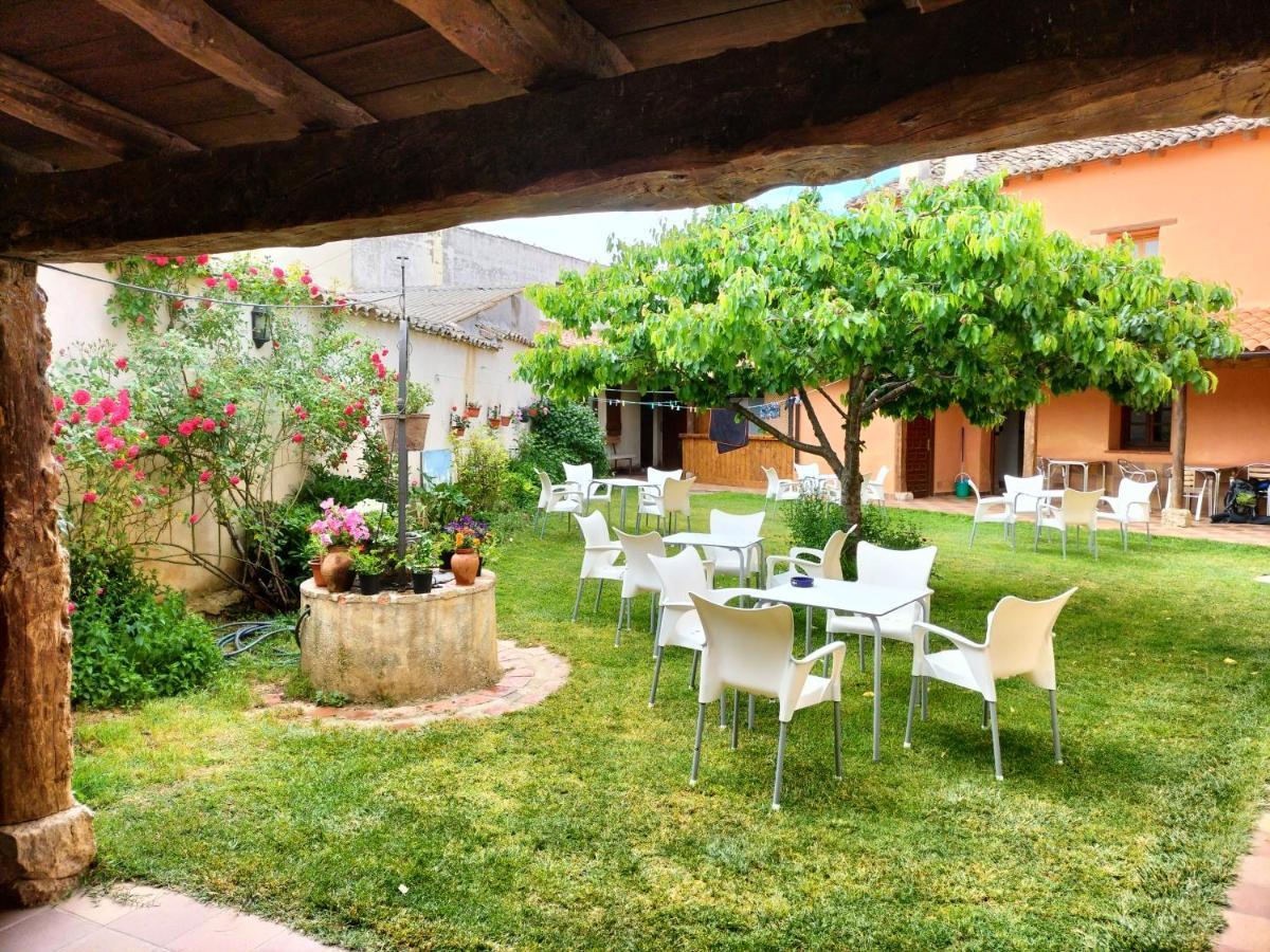 Albergue Don Camino Villalcazar de Sirga Экстерьер фото